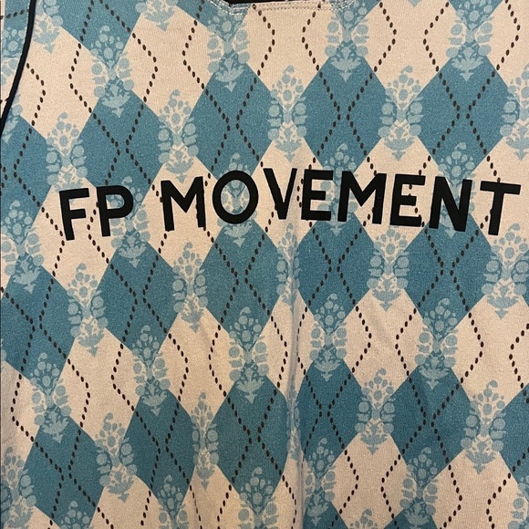 Free people baseline printed shirt size small NWOT - Picture 4 of 8